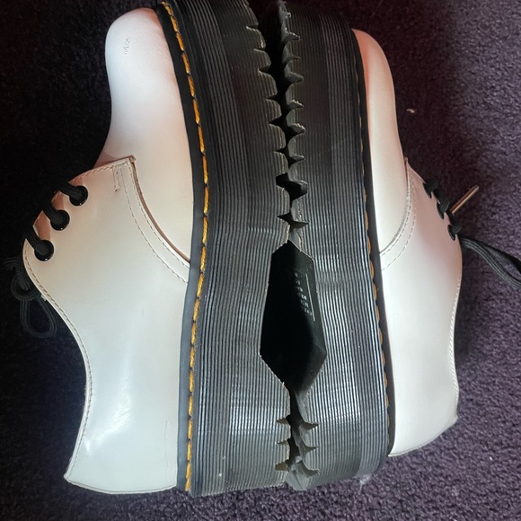 Dr. Martens White Dress Shoes with Black Laces - Picture 4 of 7
